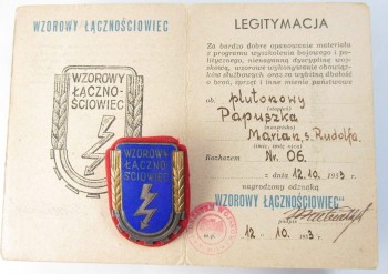 ODZNAKA WZOROWY ŁĄCZNOŚCIOWIEC WRAZ Z LEGITYMACJĄ. 