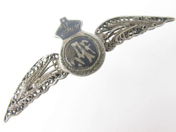 RAF ODZNAKA DLA UKOCHANEJ - SWEETHEART BADGE
