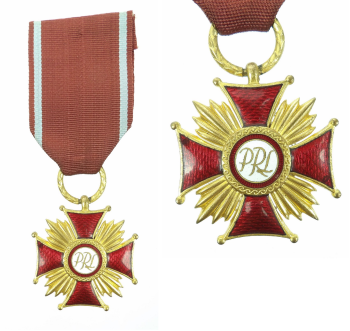 KRZYŻ ZASŁUGI „CIĘTY”
