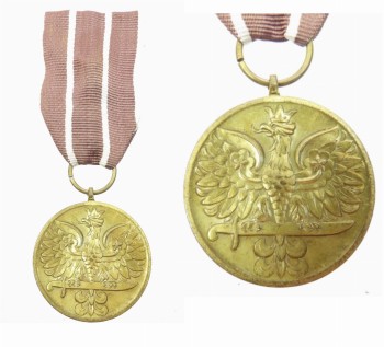  MEDAL WOJSKA -  ODMIANA "ZŁOTA" POLSKA SWEMU OBROŃCY      