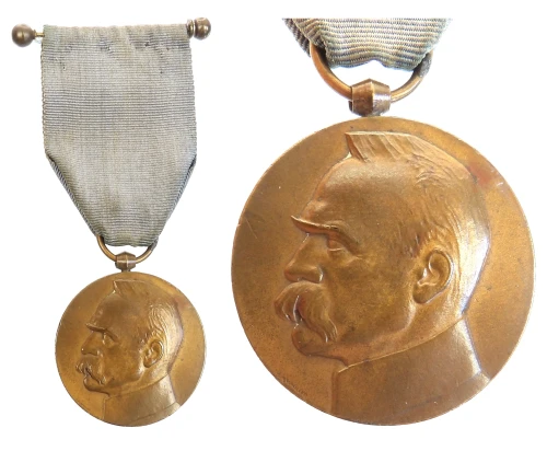 MEDAL 10-LECIA ODZYSKANIA NIEPODLEGŁOŚCI